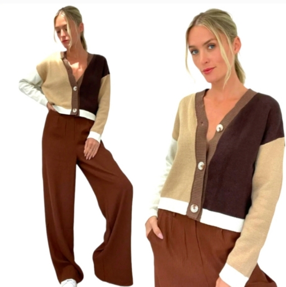 Hollister Crop Knit Cardigan Button up Relaxed Sweater - Picture 2 of 9